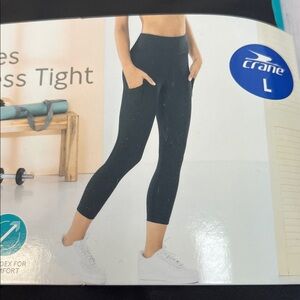 Crane Ladies Fitness Tights. Leggings,elastic waistband,spandex. NWT. Size large